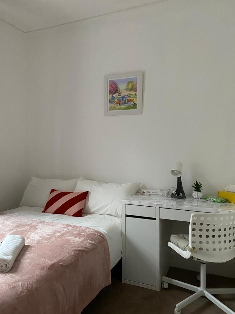 Comfy Private Rooms In Camden Town, Central Londres Exterior foto